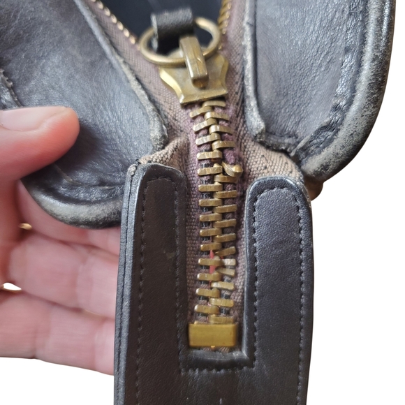 Vntg Coach Black Leather Briefcase. Made in USA. - Picture 9 of 16